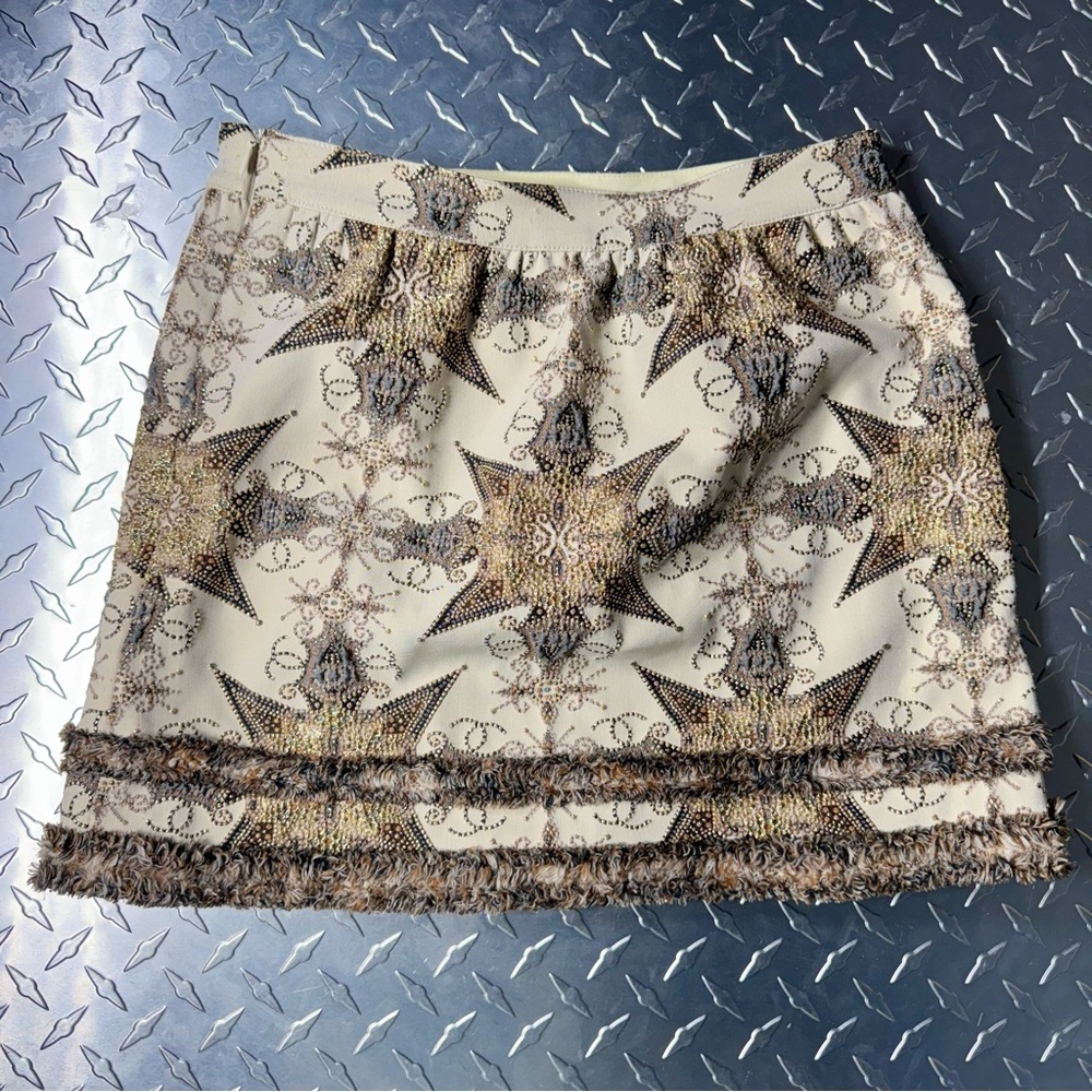 Chanel 2006 Vintage Crystal Studded Star Skirt/Camisole Set in Gold/Ecru - Picture 5 of 7